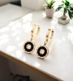 Boucles d’Oreilles Élégance Romaine Dorées - Image 2